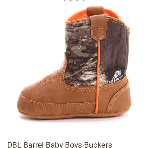 Like new baby camo cowboy boots! Worn once! - Picture 3 of 13